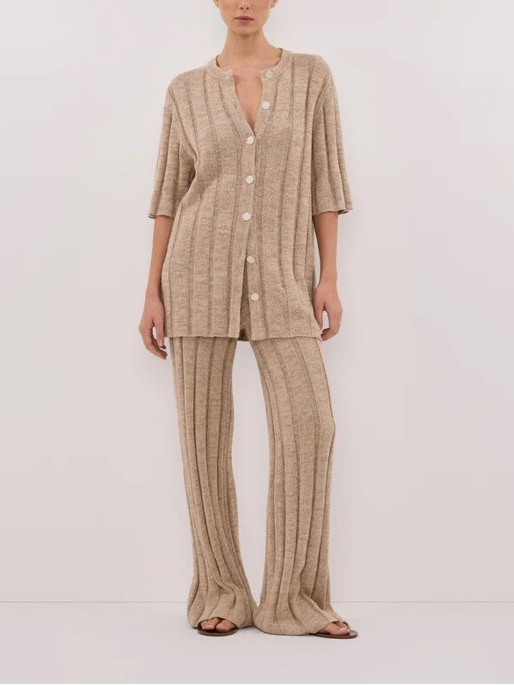 DISSH jazz Ribbed Knit Button-Front top Natural Beige